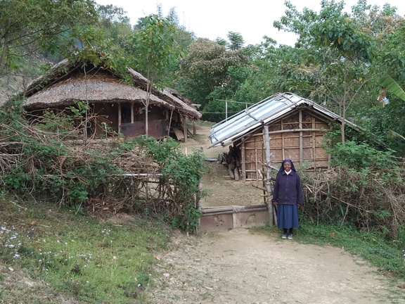 Visita alle famiglie della zona, Pongchau, Arunachal Pradesh - 2020