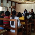 Sr. Prasteena con i ragazzi del catechismo, Pongchau, Arunachal Pradesh - 2020