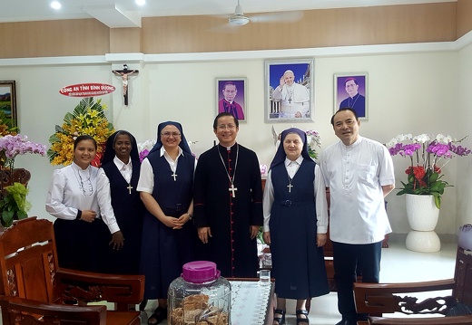 Incontro con il vescovo Mons. Giuse Nguyen Tan Tuoc, Vietnam - 2017