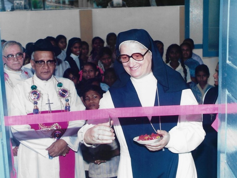 Incarnation Convent, Thykoodam (KL) - 5 gennaio 1990