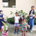 Sr. Sonia Menamkatt con le bambine dell'orfanatrofio, FIlippine - 2021